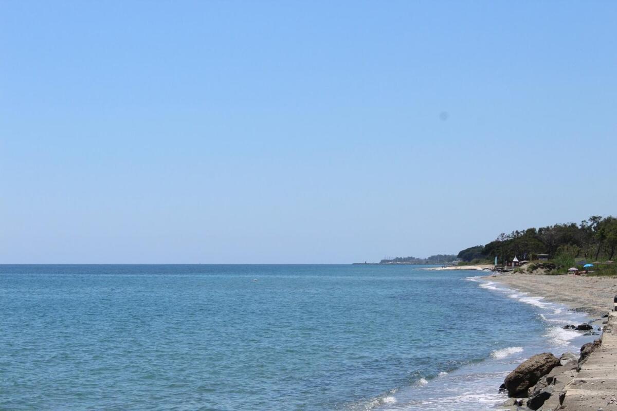 הוילה סן-ניקולאו Bord de mer, pieds dans l'eau, vue panoramique מראה חיצוני תמונה