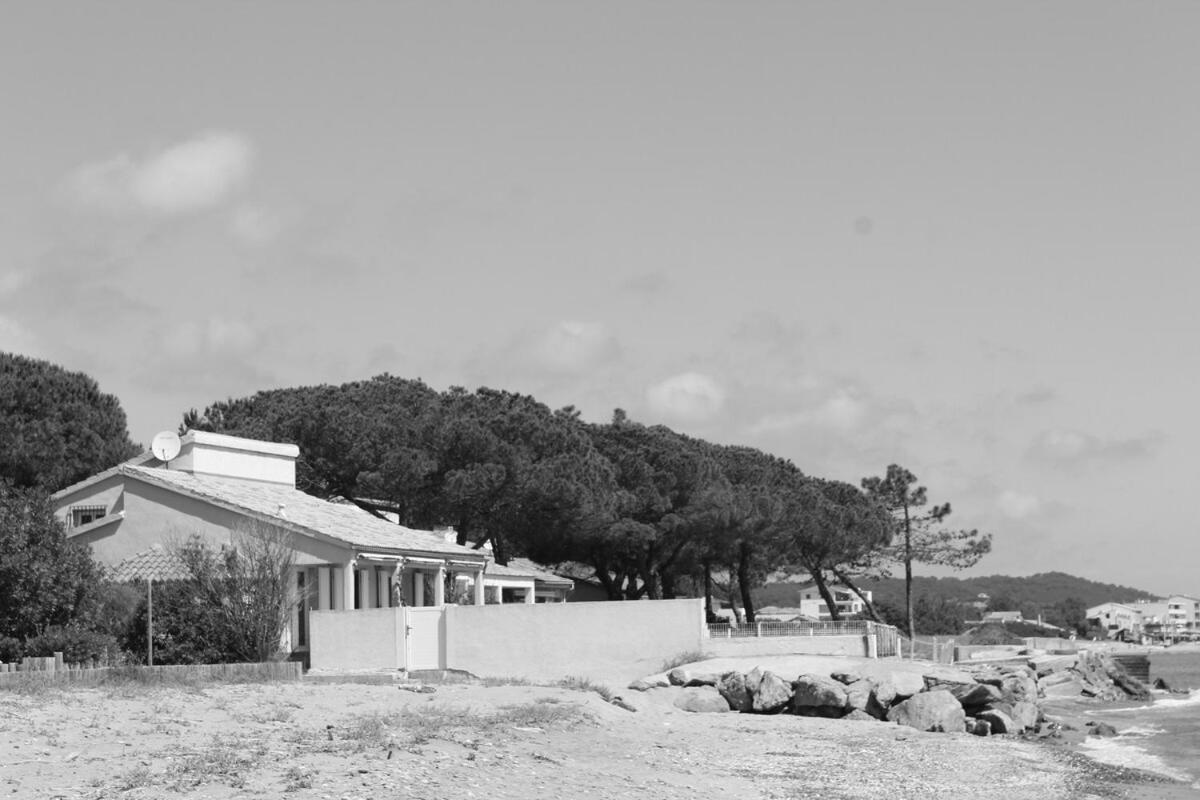 הוילה סן-ניקולאו Bord de mer, pieds dans l'eau, vue panoramique מראה חיצוני תמונה